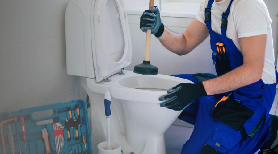 Local annual plumbing maintenance in Collinsville, CT